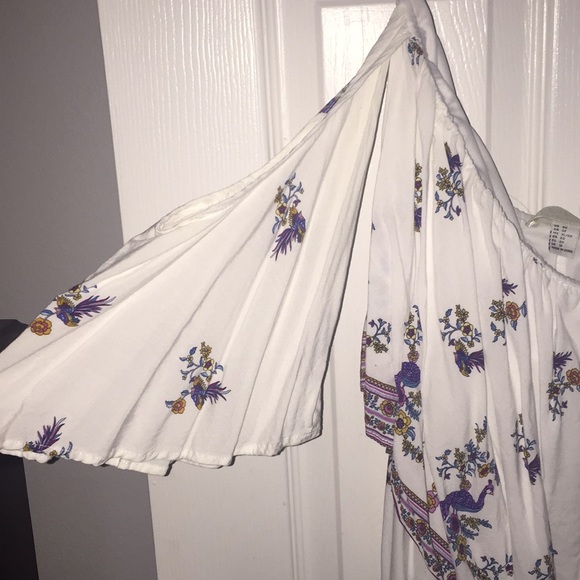 Forever 21 cold shoulder romper - Picture 2 of 2